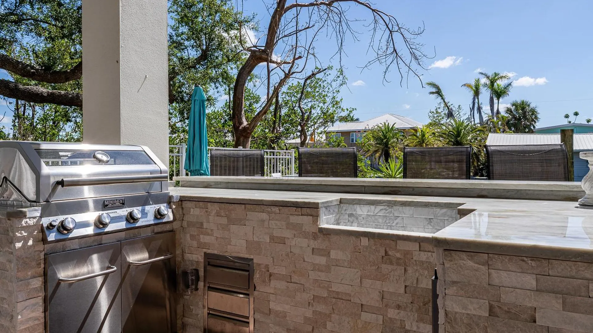 Beautiful With Private Pool On The North End Of Myers Beach! * 迈尔斯堡海滩