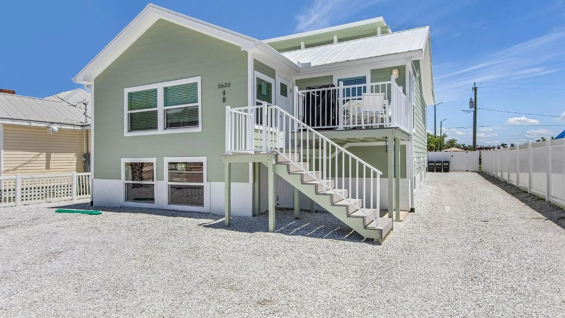 Holiday home Welcome To Coconut Dreams Fantastic Vacation - 2633 Estero Blvd Unit A
