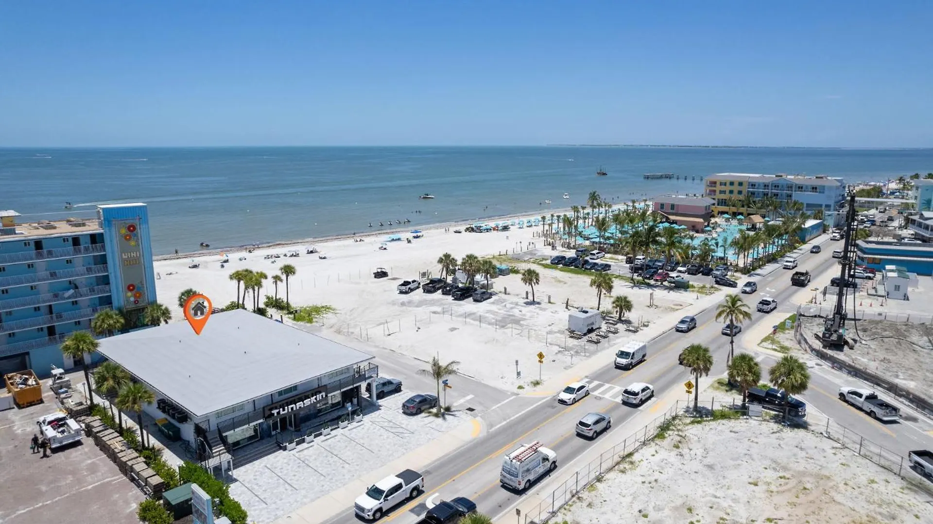 A Little Of Heaven- Beachfront Fort Myers Beach