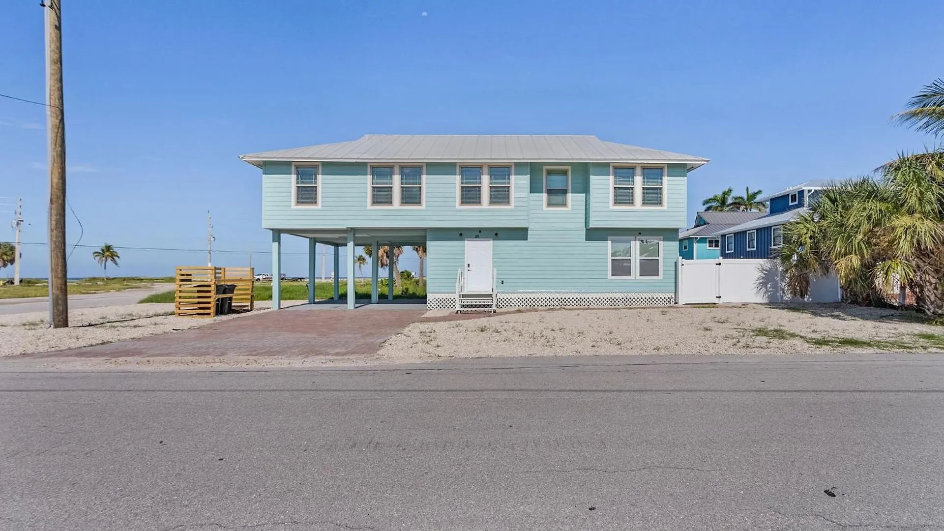 285 Lazy Way Fort Myers Beach