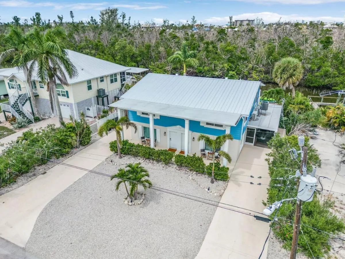 Blue Heaven Pool Duplex Perfect For 2 Families