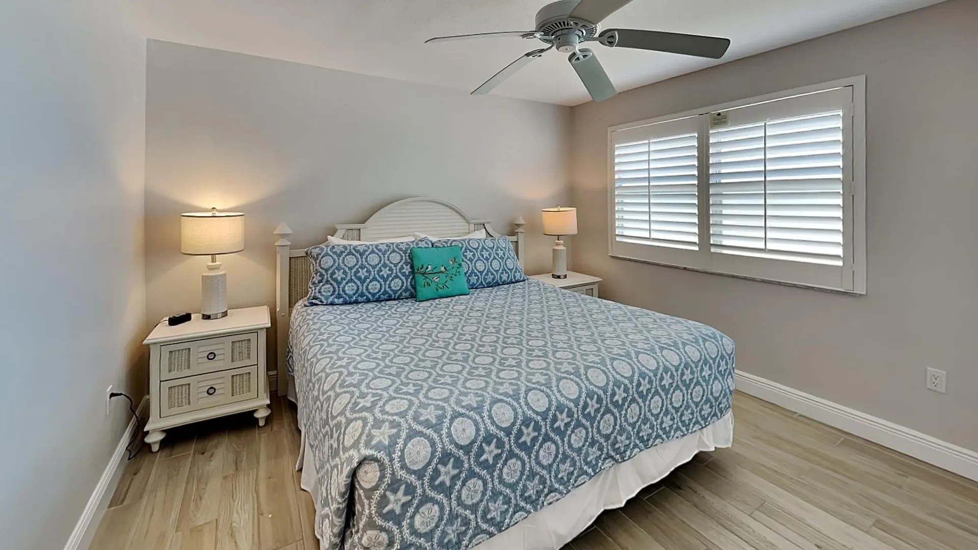 Estero Island 204 Daire