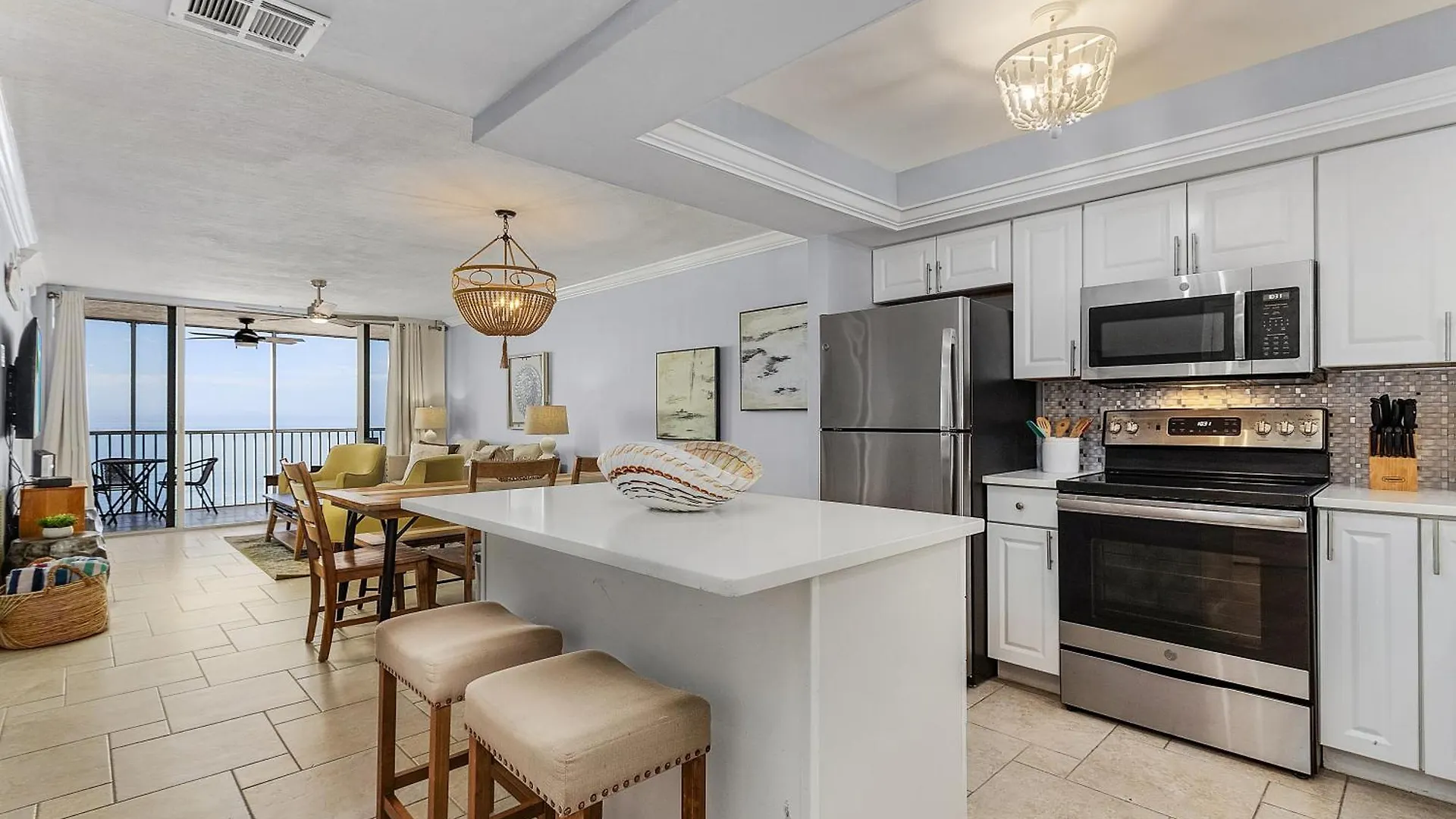 بيت للعطل Stunning Top-floor W/ Panoramic Views, Pool فورت مايس بيتش