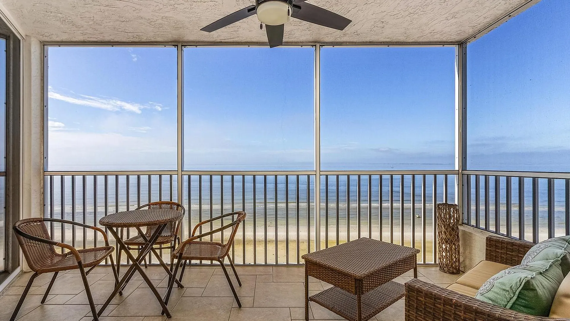 بيت للعطل Stunning Top-floor W/ Panoramic Views, Pool *