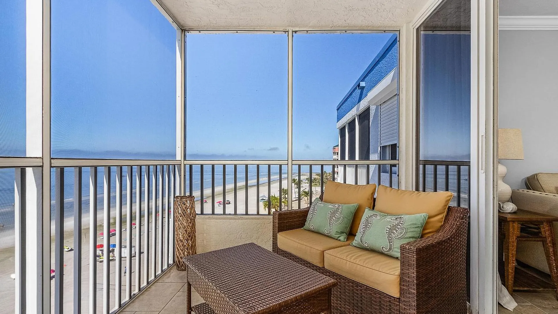 بيت للعطل Stunning Top-floor W/ Panoramic Views, Pool فورت مايس بيتش