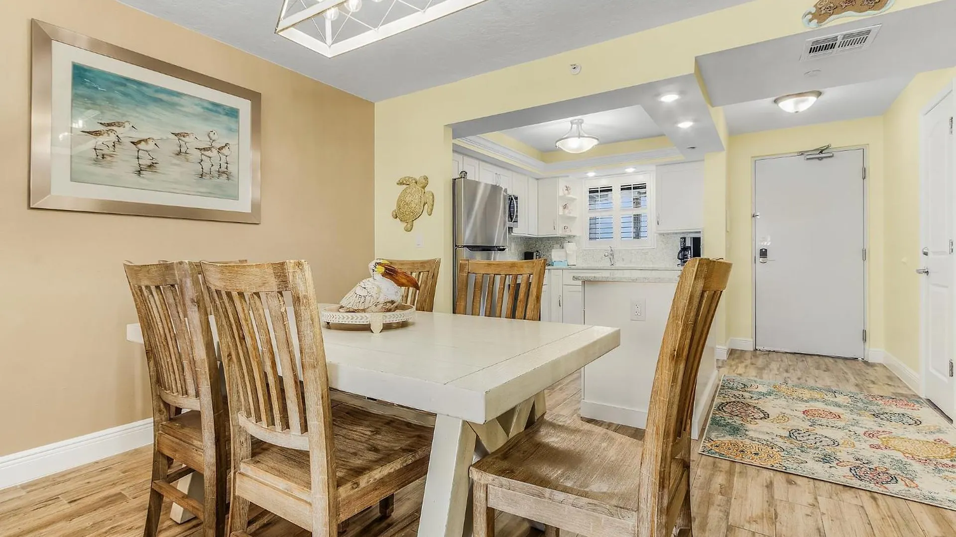 Beachfront Bliss: Views, Pool, Walk To Times Sq!
