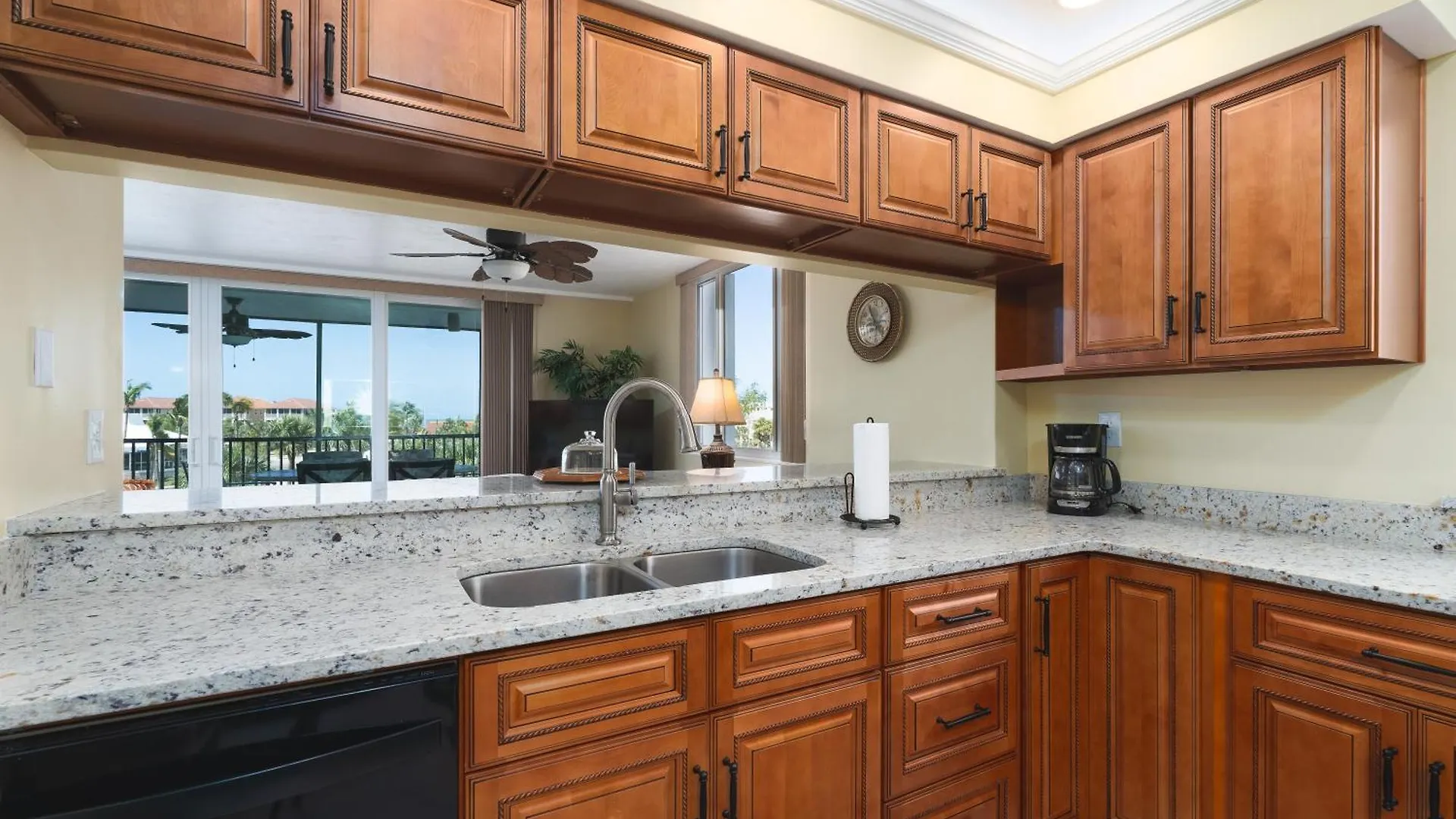 Nyaraló Ocean Harbor: Balcony, Wet Bar, Views Fort Myers Beach