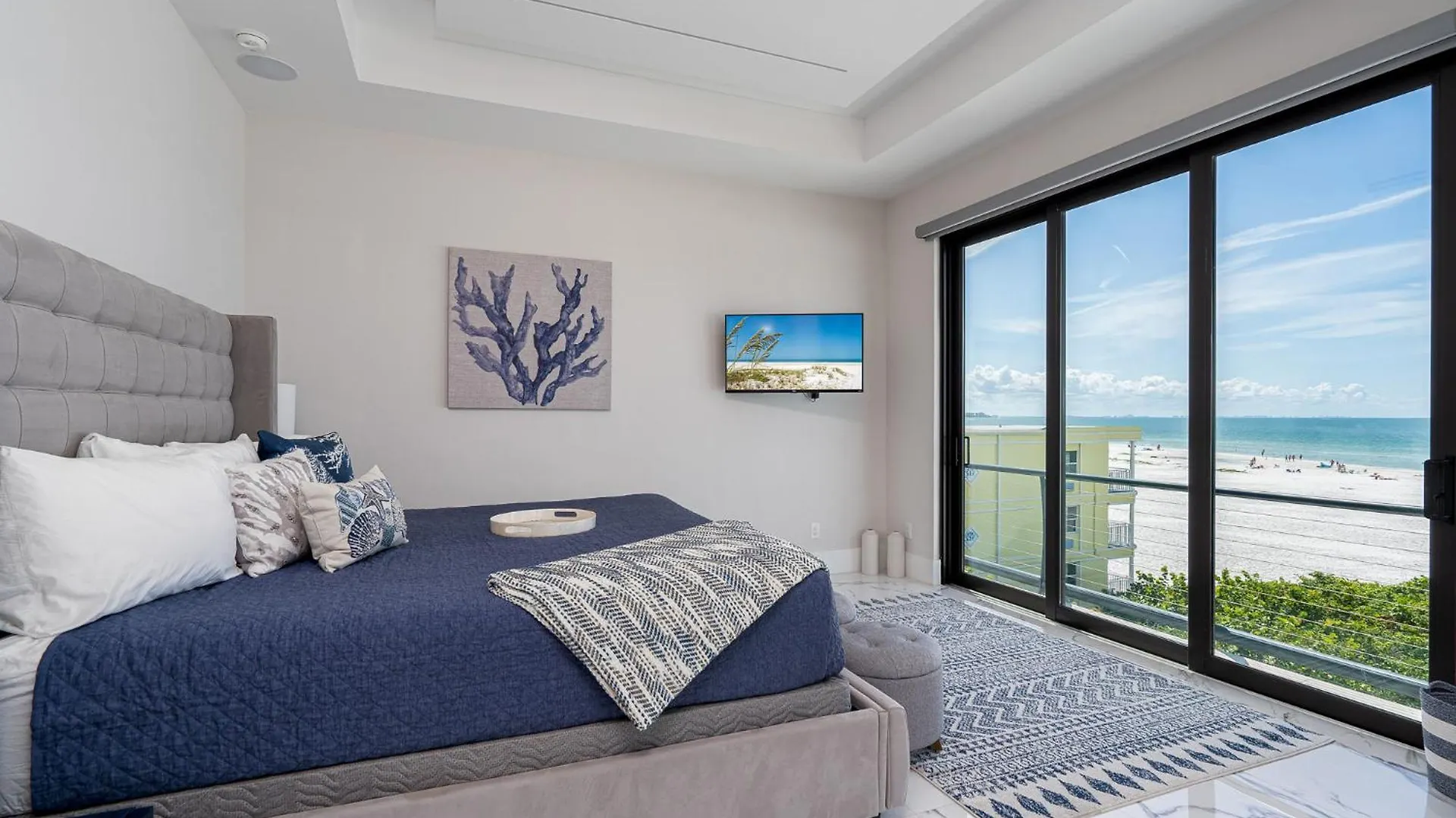 Once Upon A Tide: 4br Beachfront With Pool & Spa! Fort Myers Beach