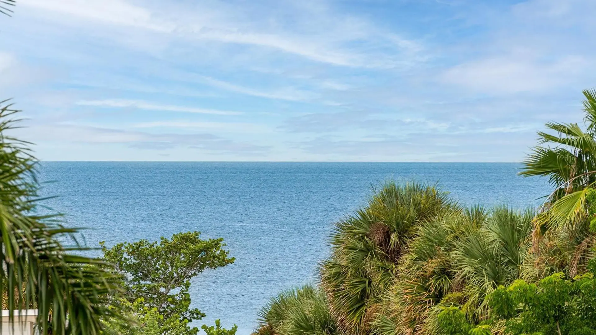Luxurious Home: Gulf Views, Pool, Elevator