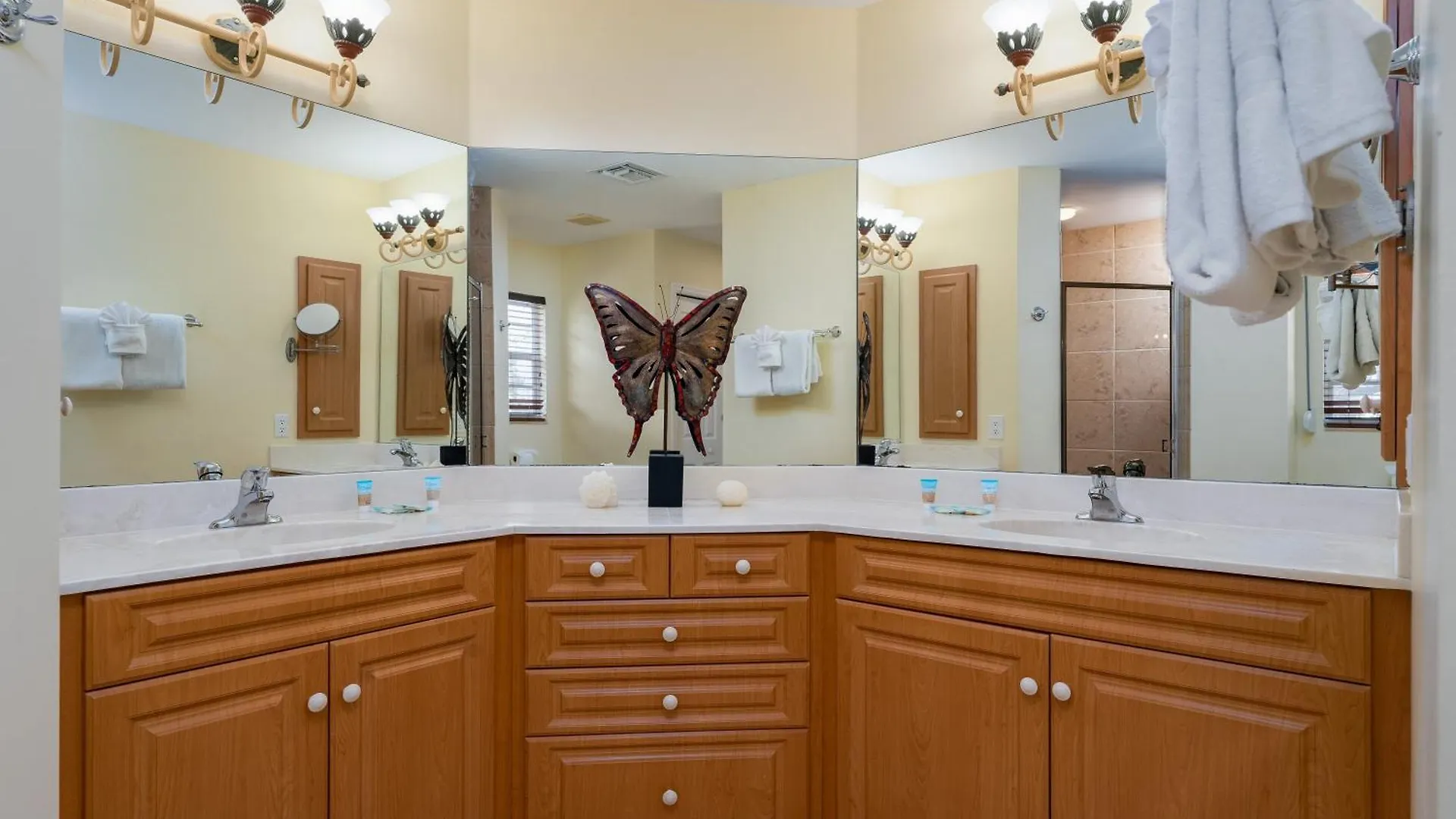 Casa vacanze Private Pool Oasis: Modern W/ Porch & Bbq Grill *