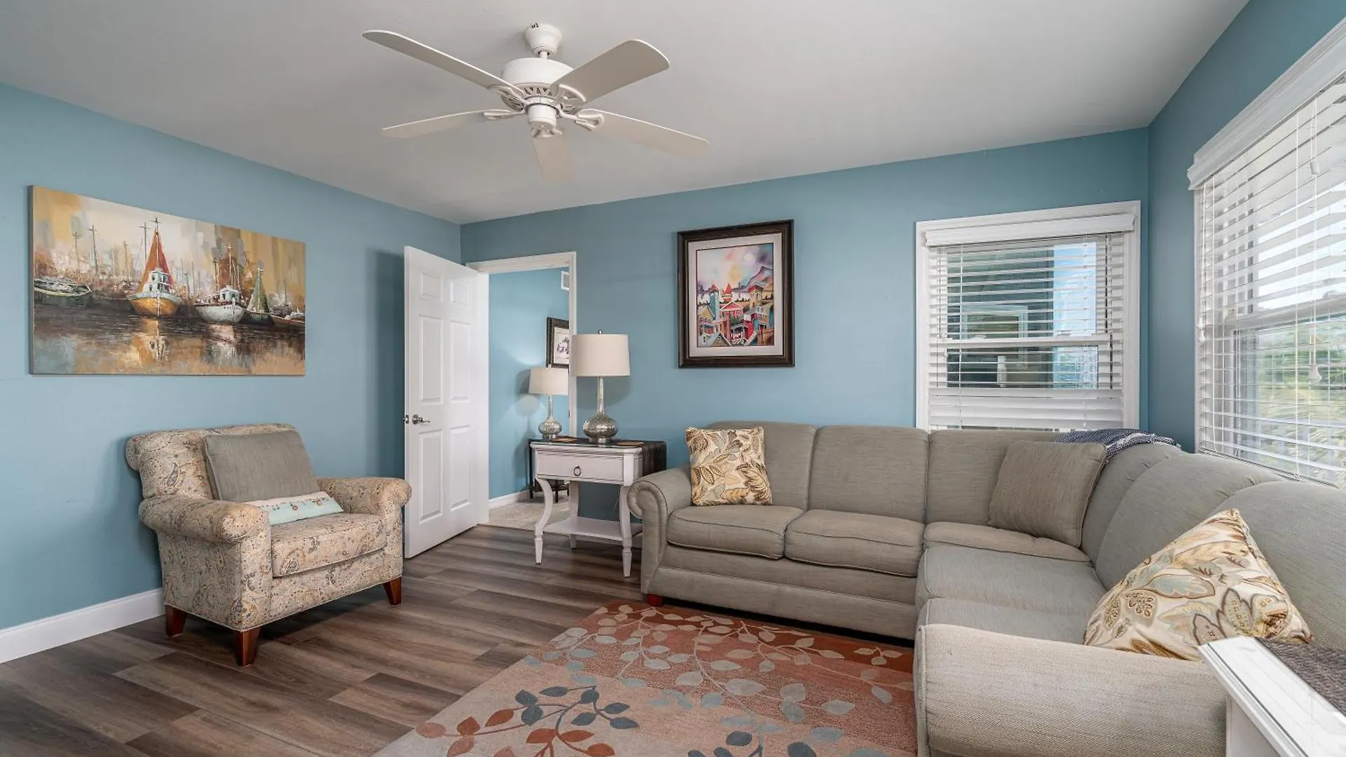Island Haven: Two Units, Pool, Proximity Casa vacanze