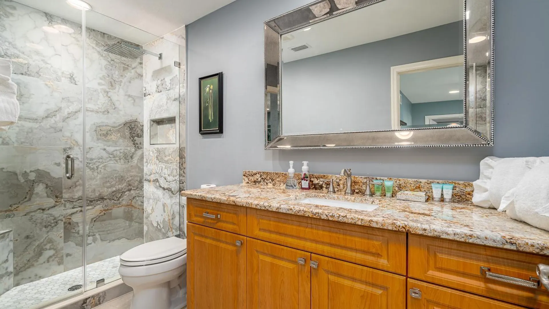 Island Haven: Two Units, Pool, Proximity Casa vacanze