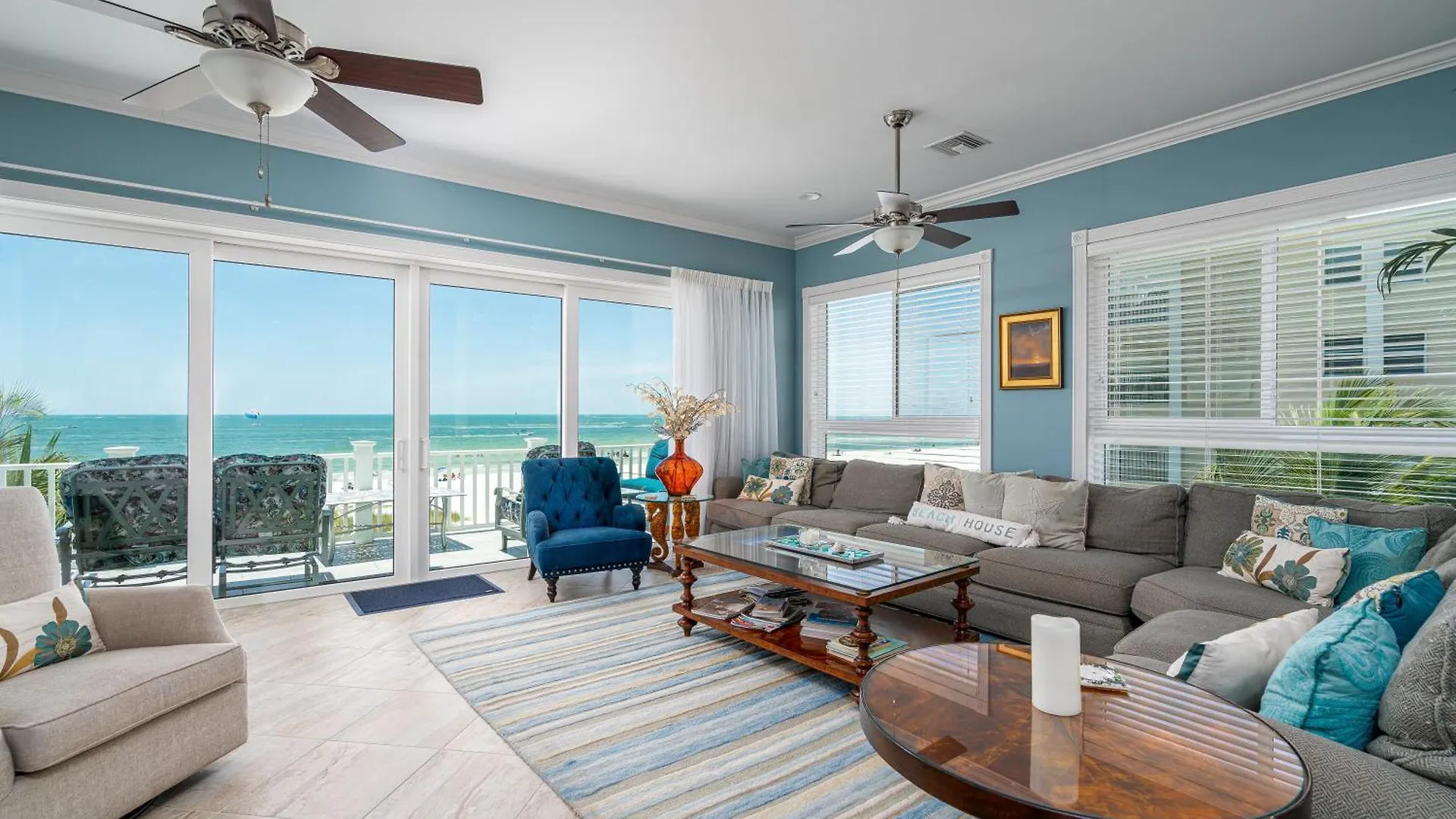 Island Haven: Two Units, Pool, Proximity Fort Myers Beach