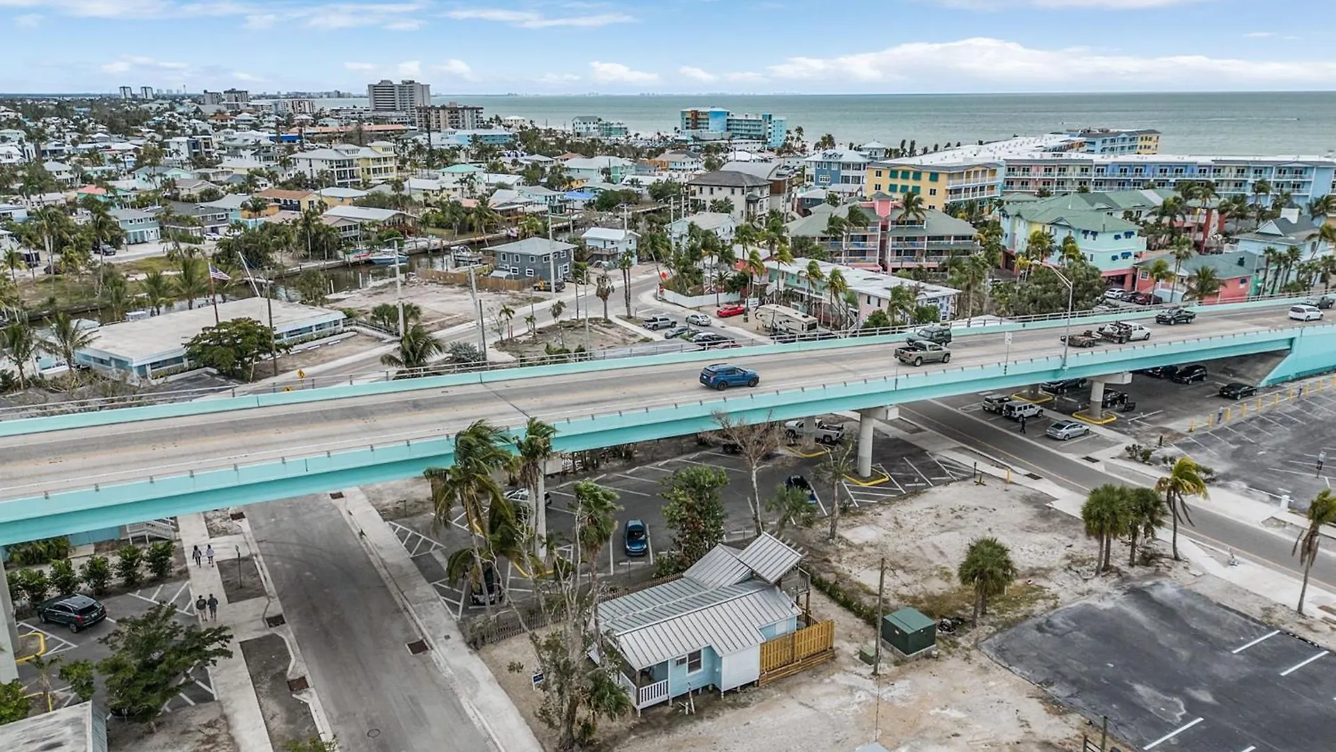 Charming 1br Near Times Square & Prázdninový dům Fort Myers Beach