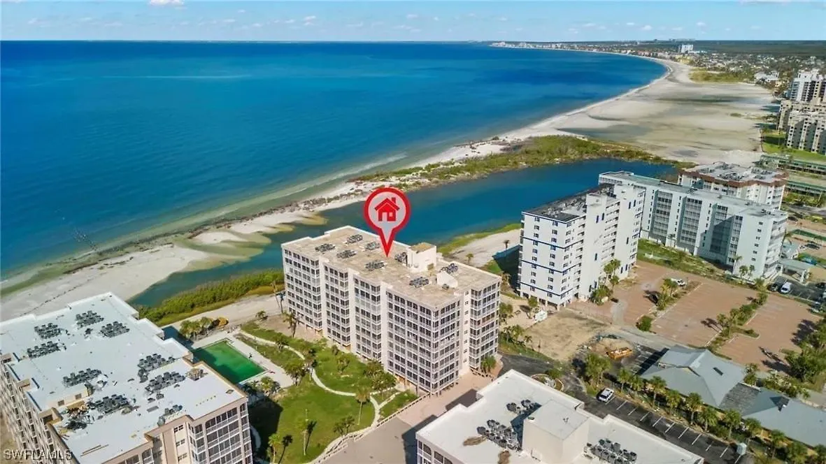 Beachfront -steps From Sparkling And Surf- Sun And Seekers - Roelens Casa vacanze Fort Myers Beach