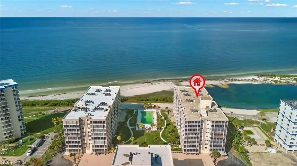 Casa vacanze Beachfront -steps From Sparkling And Surf- Sun And Seekers - Roelens *