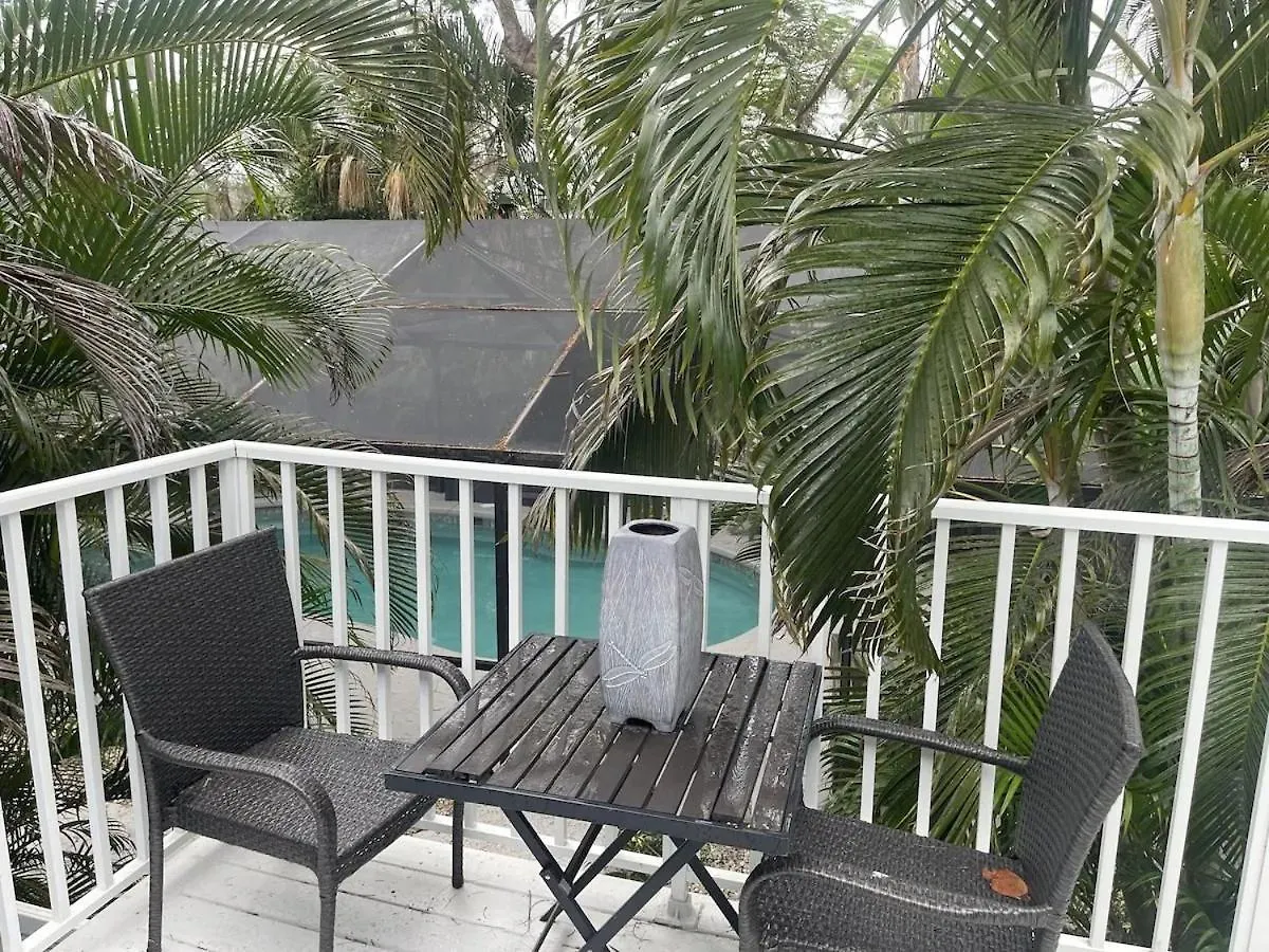 Casa vacanze Mid Island Tranquility, Heated Pool, Steps To The - Coconut - Roelens *