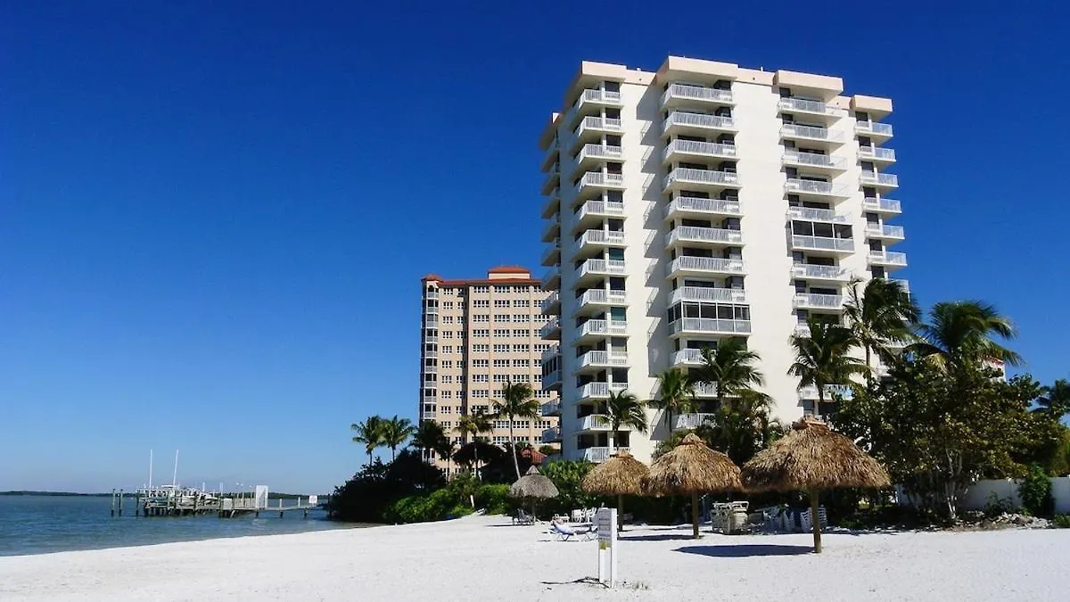 Beachfront Lovers Key *