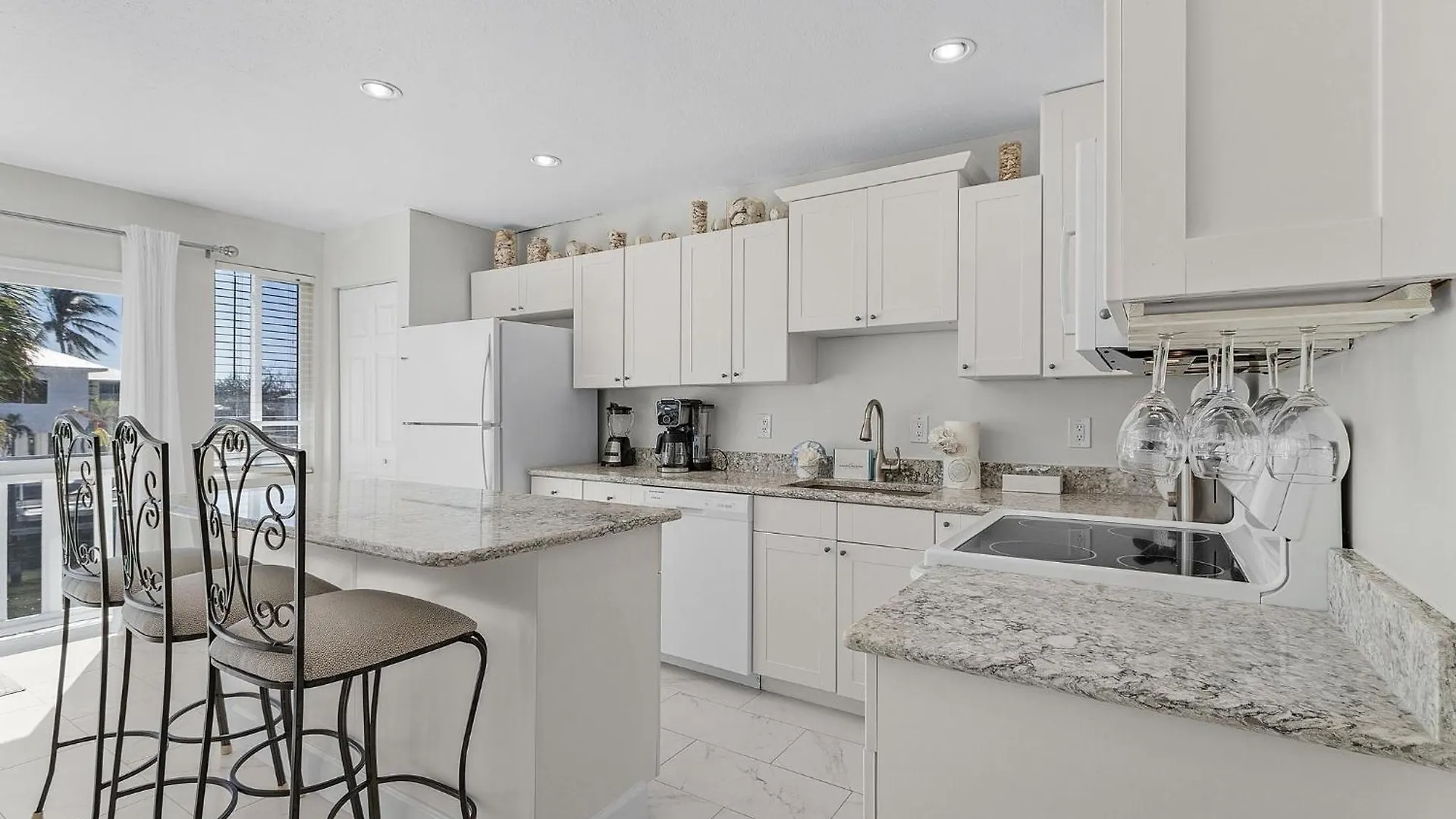 21591 Waterfront Duplex Right Unit With Pool And Апартаменты *