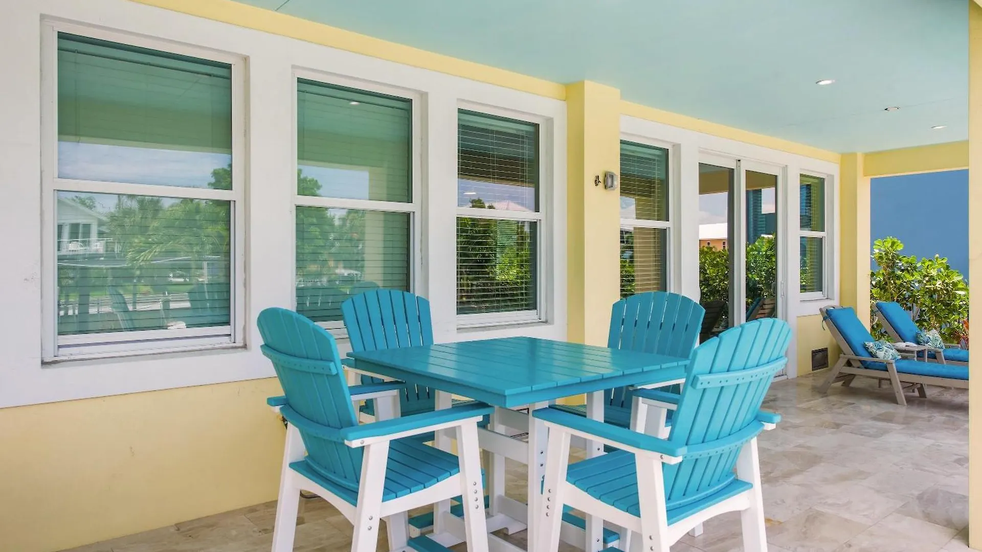 Ocean View, Gulf Access, Close To Beach, Private Heated Pool - Island Waters - Roelens * Fort Myers Beach