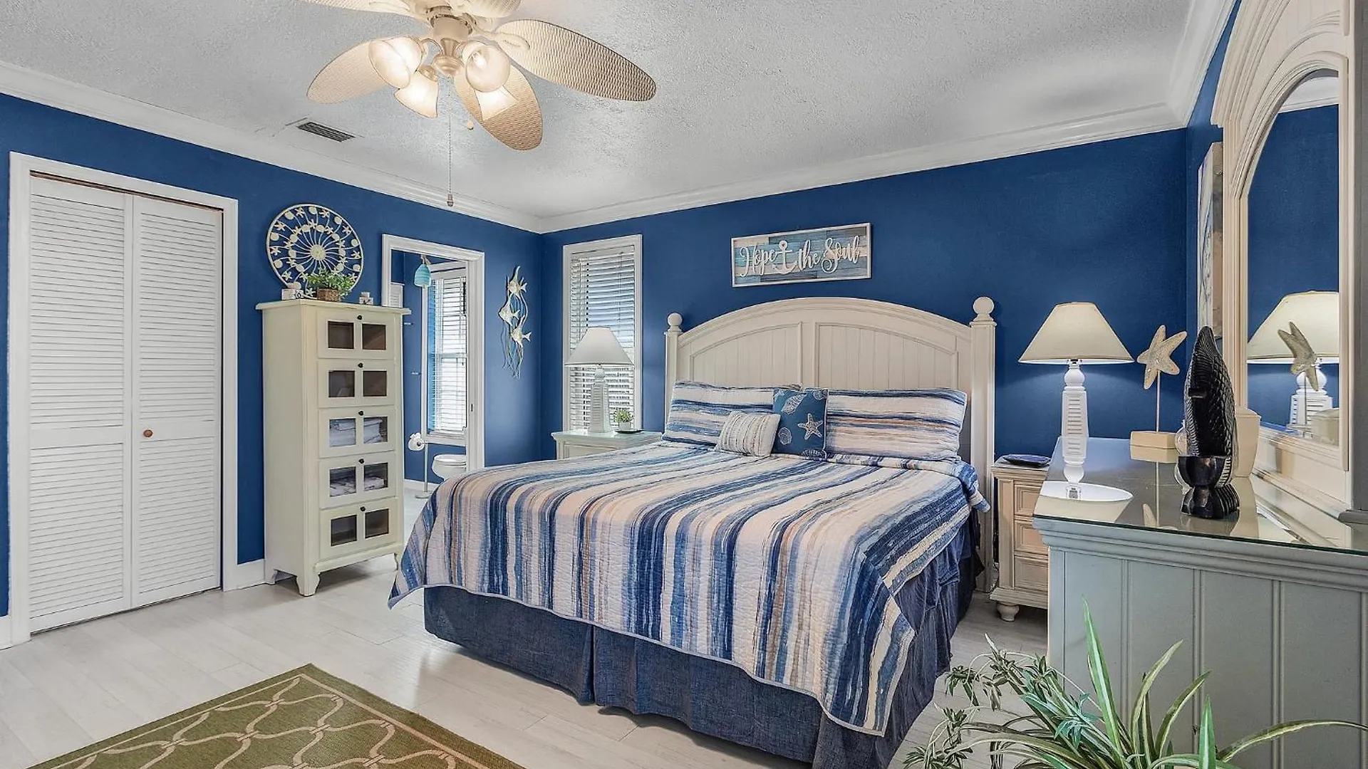 Close To Beach, Secluded Pier With Partial Bay Views - Blue Bayou A - Roelens