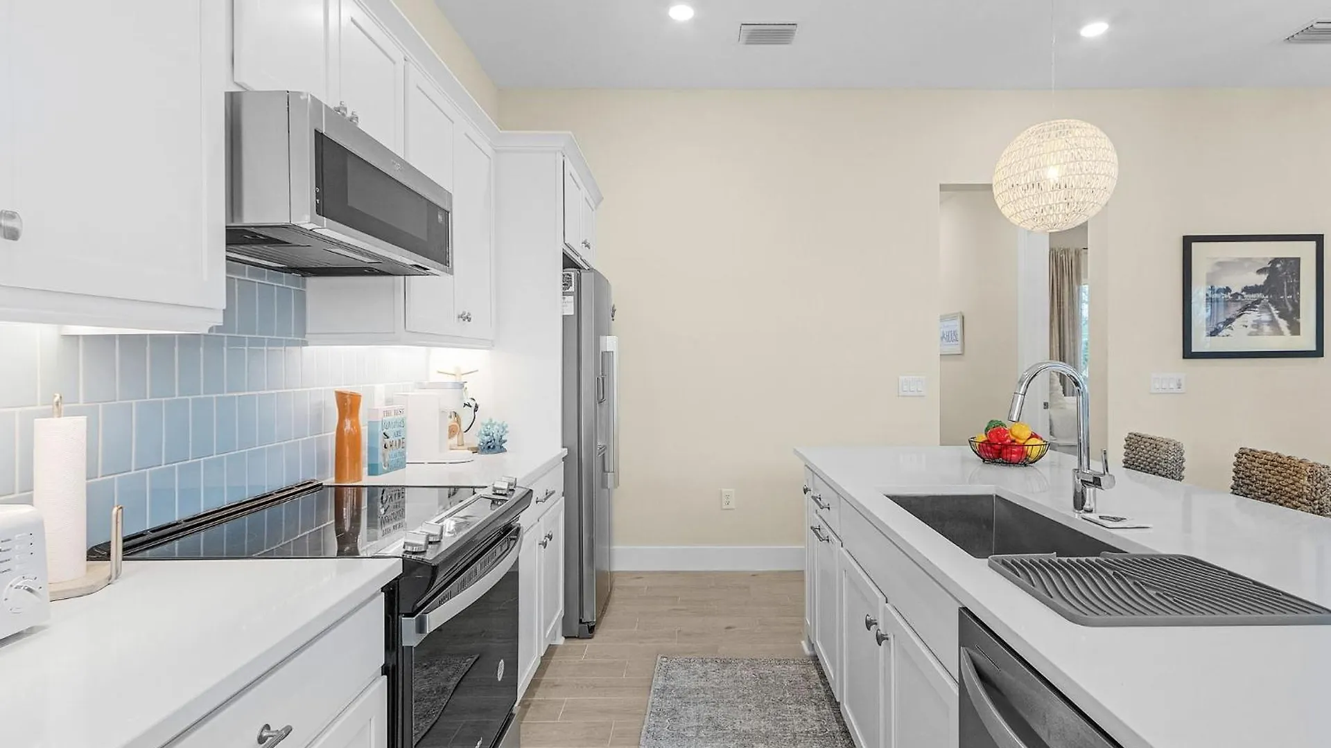 Stunning - Close To The Beach, Heated Pool
