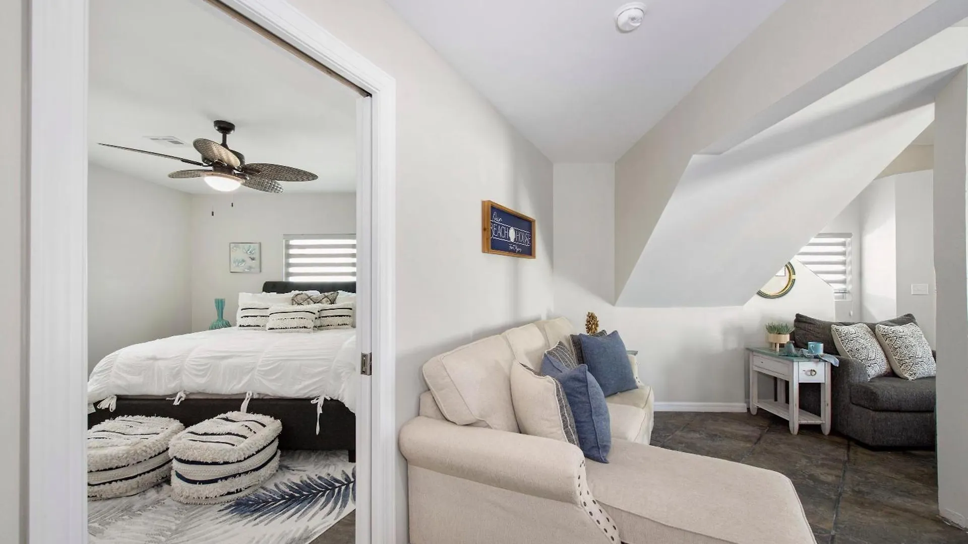 Hawkaritaville By Sun Palace Vacations Fort Myers Beach