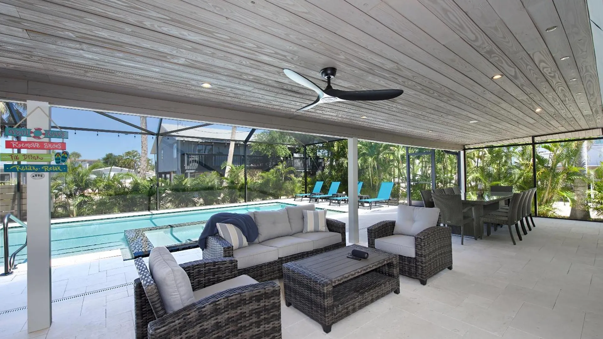 Changes In Latitudes By Sun Palace Vacations * Fort Myers Beach