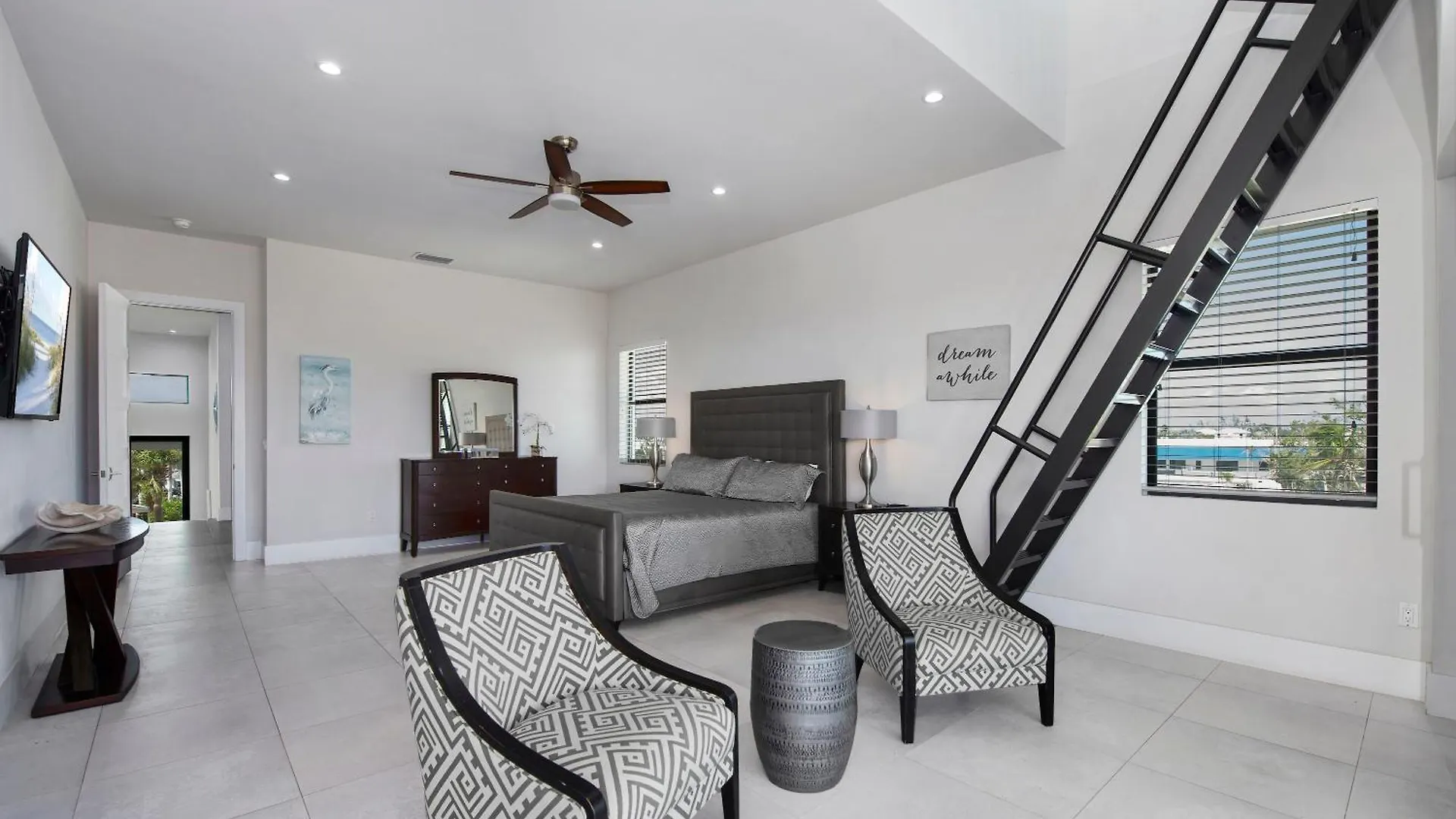 Black Pearl By Sun Palace Vacations * Fort Myers Beach