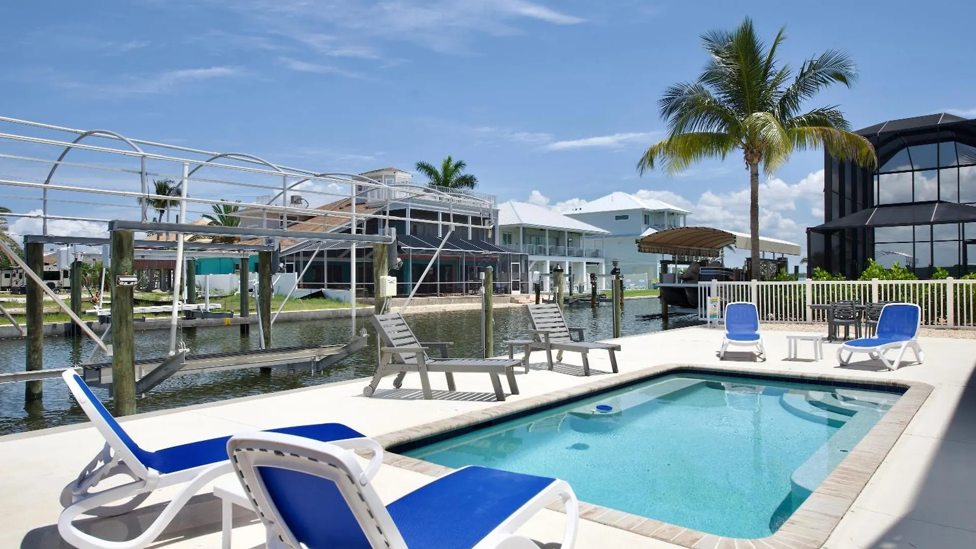 Сasa de vacaciones Drift By Sun Palace Vacations