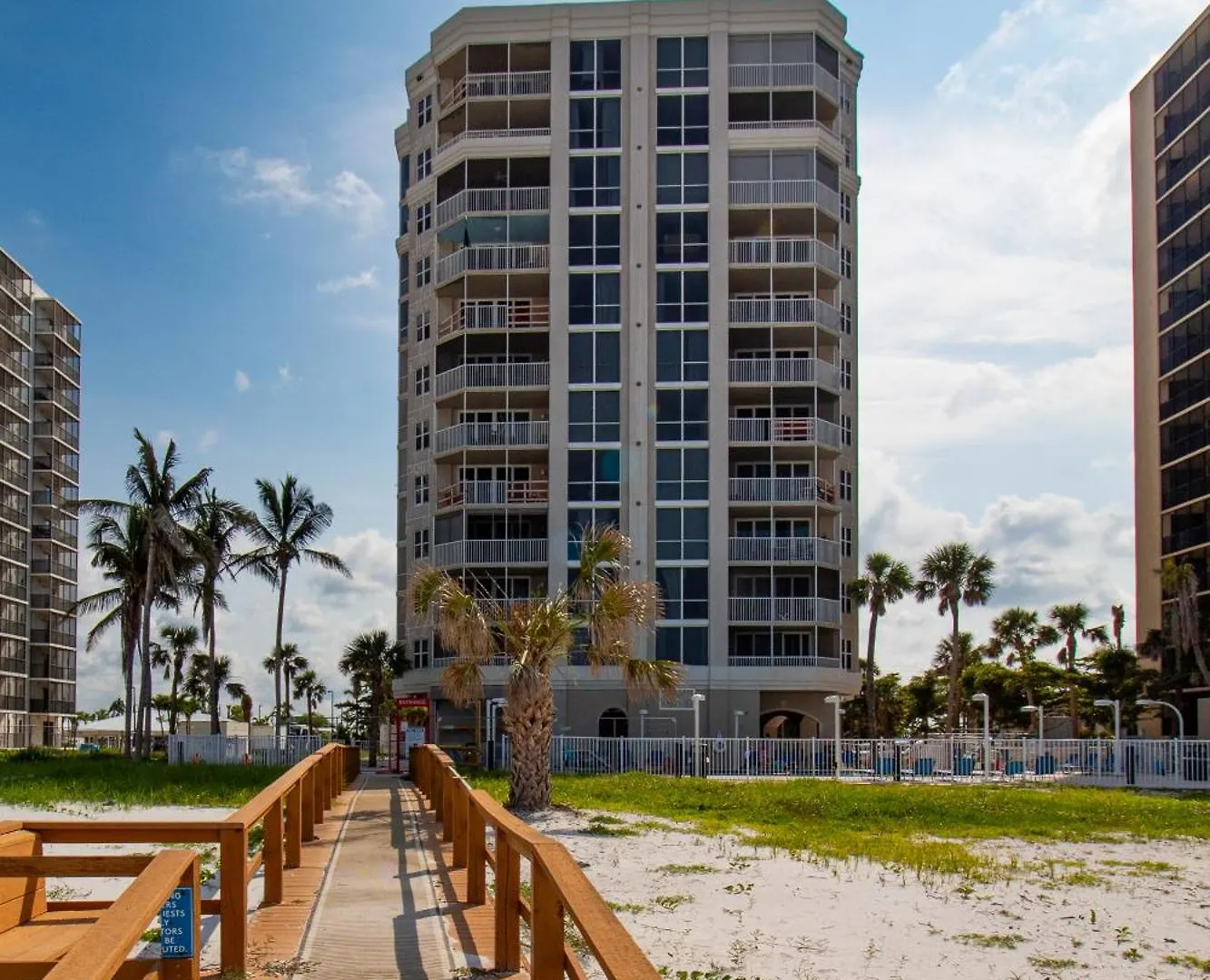 Gullwing #203 By Sun Palace Vacations * Fort Myers Beach