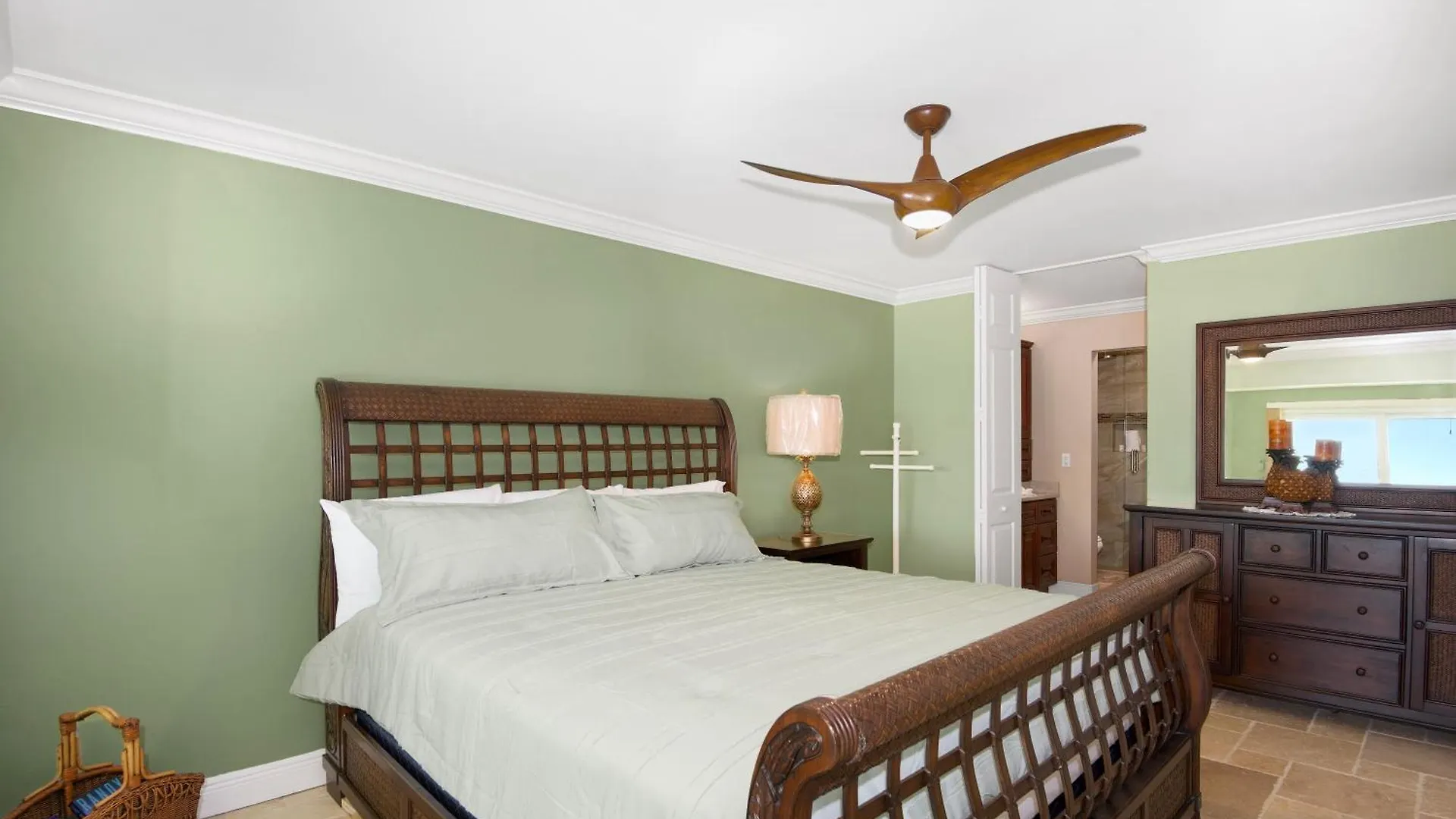 Bayview Sunset Getaway B By Sun Palace Vacations بيت للعطل