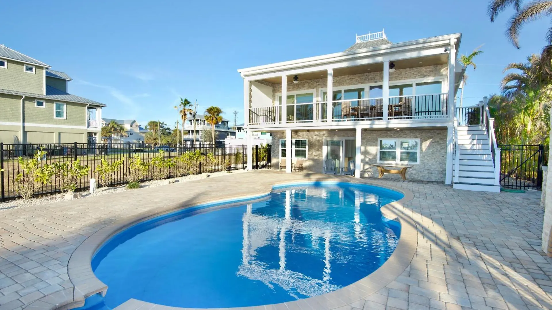 Bayview Sunset Getaway A By Sun Palace Vacations