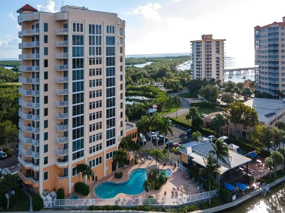 Perfect Island Escape - Beach, Pool, Restaurant & More! -fmb-condo Island Oasis - Roelens *