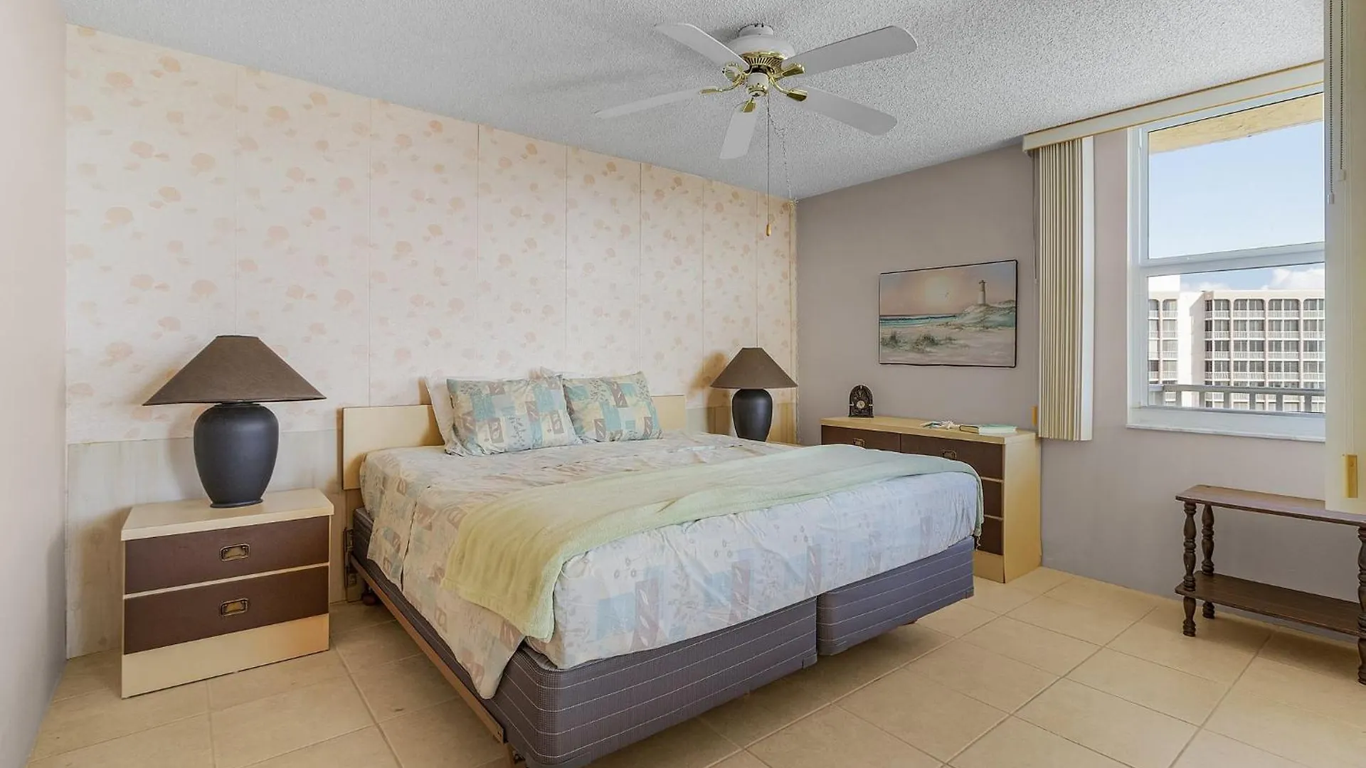Ocean View Condo, Heated Pool, Tennis -beach To It! - Rolenes * Fort Myers Beach