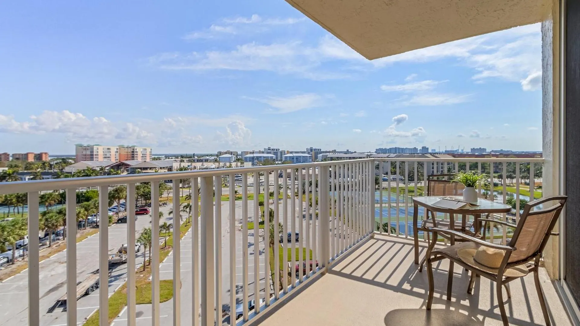 Ocean View Condo, Heated Pool, Tennis -beach To It! - Rolenes * Fort Myers Beach