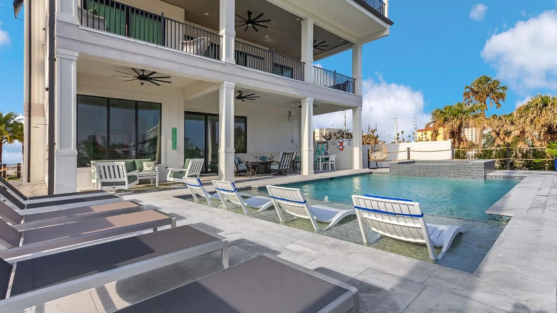 749 Paradise Pointe Fort Myers Beach