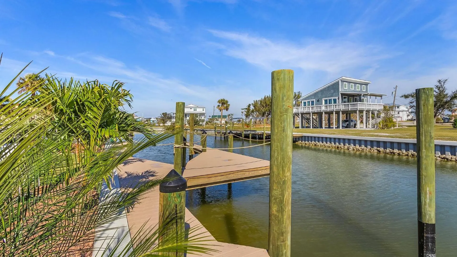 749 Paradise Pointe * Fort Myers Beach