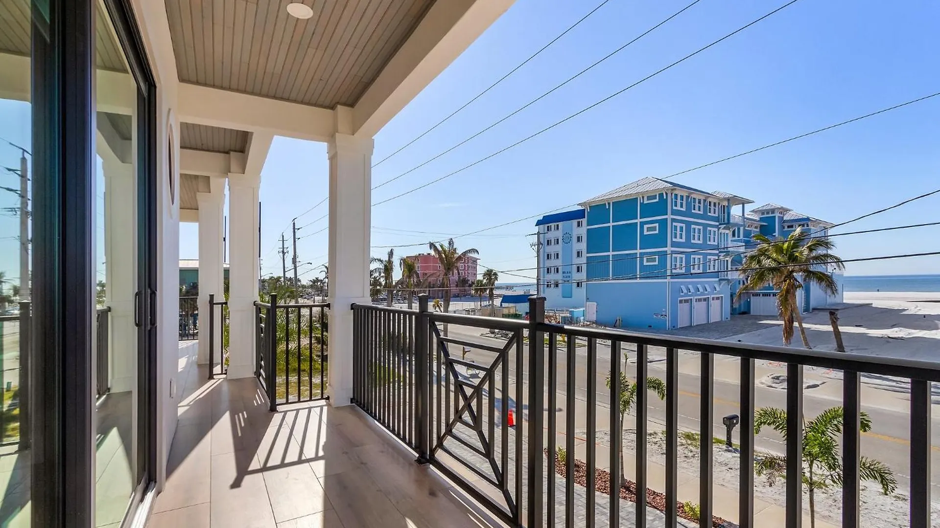 749 Paradise Pointe