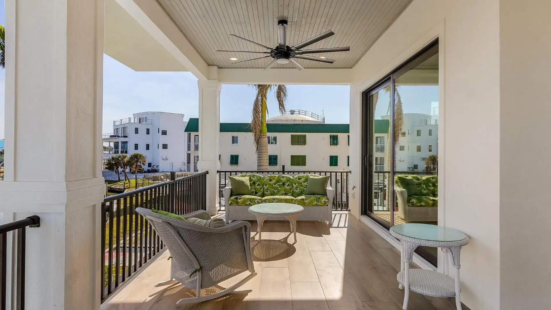 749 Paradise Pointe Fort Myers Beach
