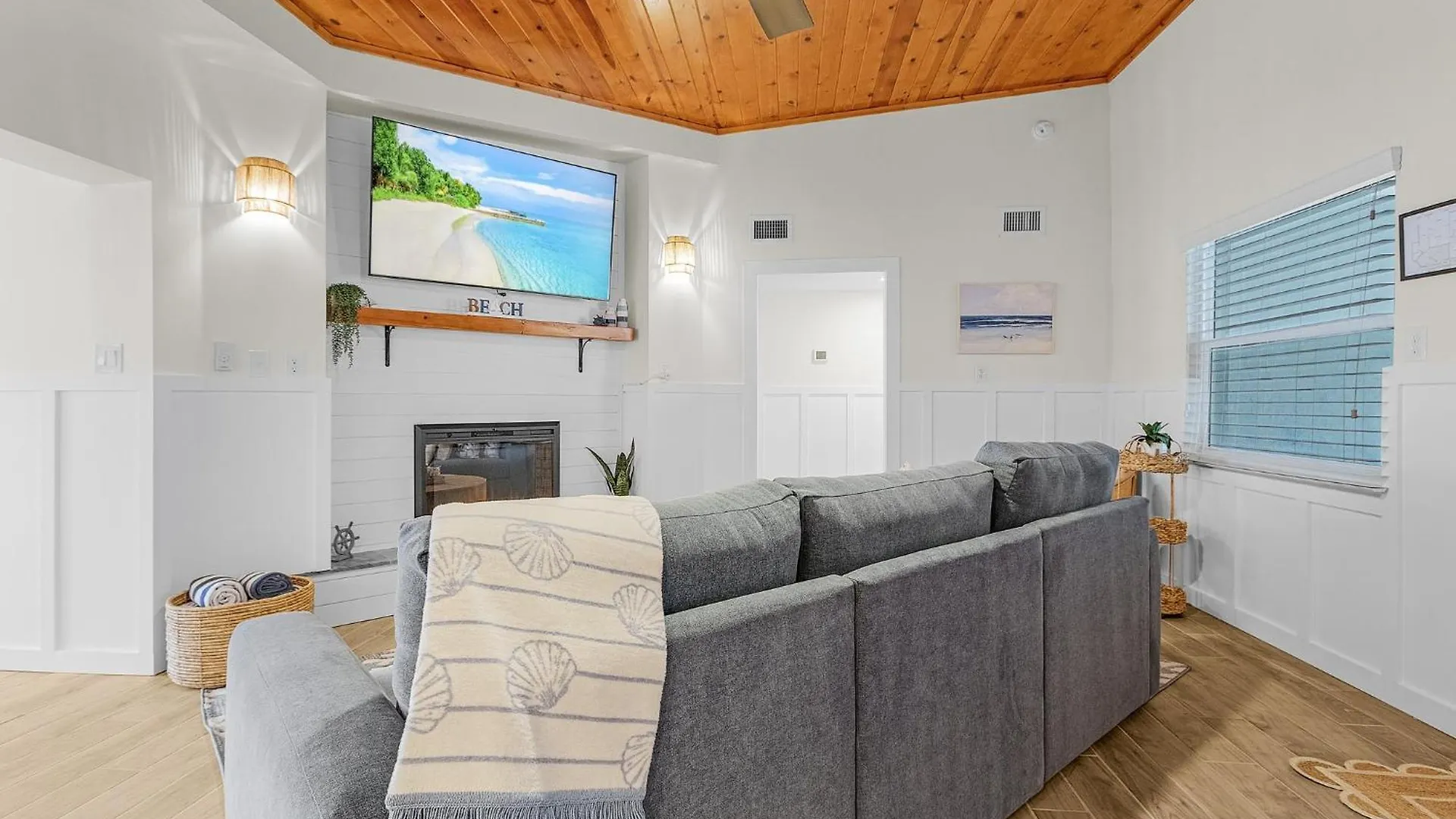 Myers Oasis W/pool & Canal Access Fort Myers Beach