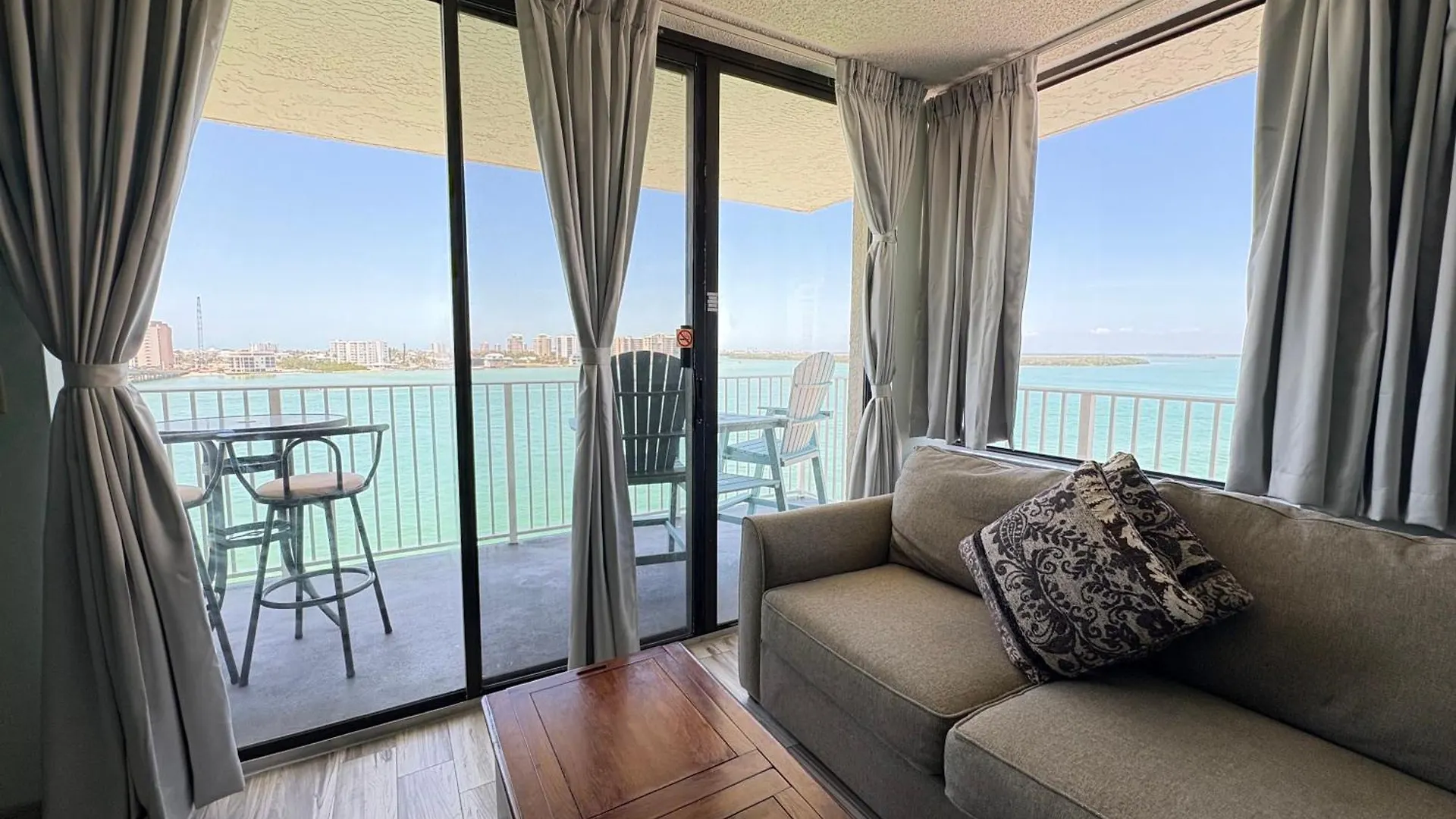Apartment Lover's Key Club By Check-in Vacation *