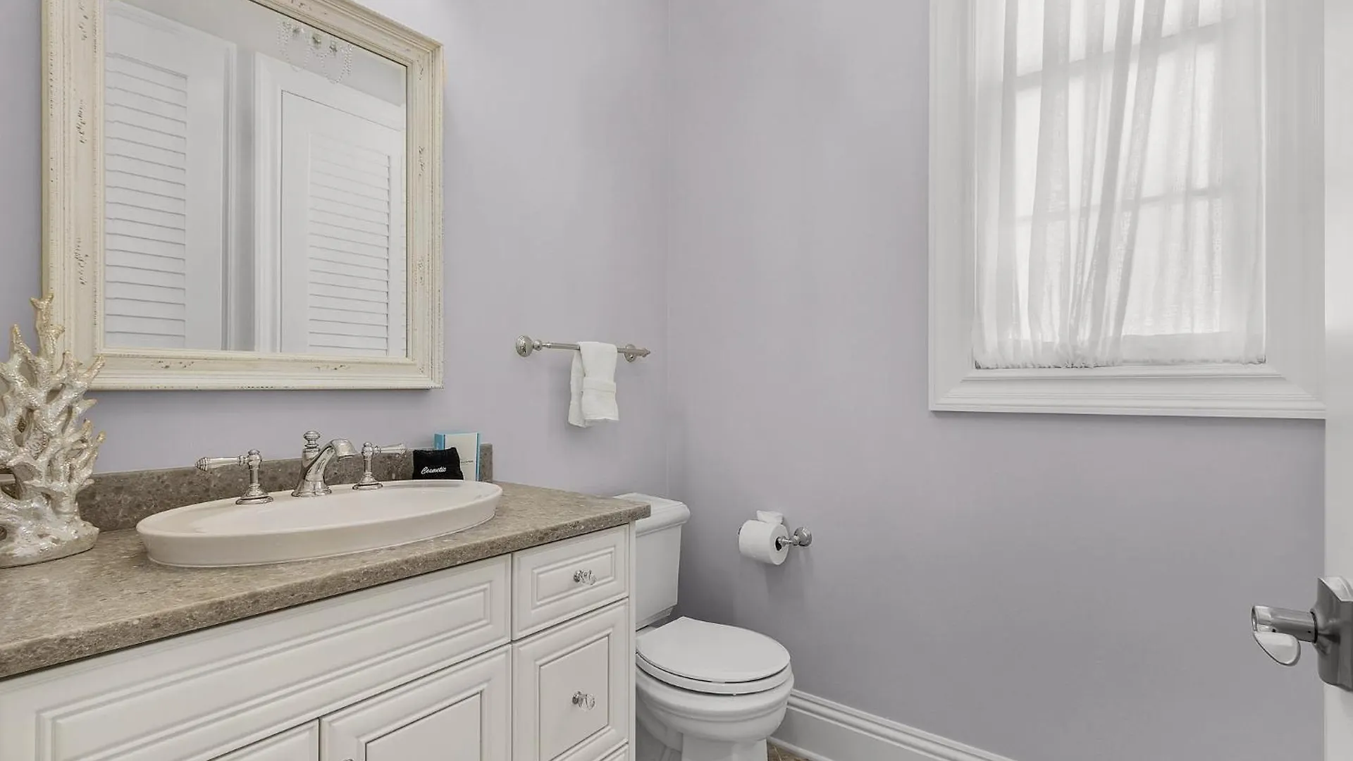 260 Coastal Luxe Retreat 5bd/4.5ba, Pool & Spa, Water Views Semesterbostad