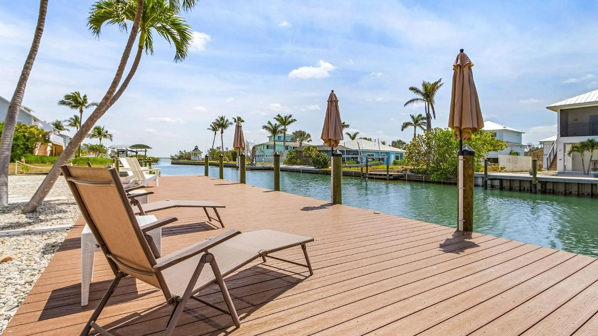 Апартаменты 21591 Waterfront Duplex Right Unit With Pool And Форт Майерс Бич