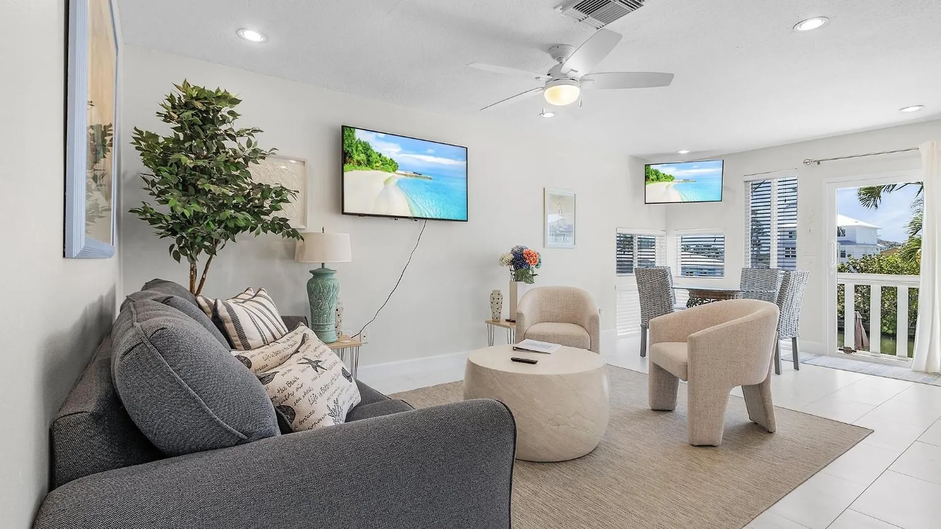 21591 Waterfront Duplex Right Unit With Pool And Апартаменты
