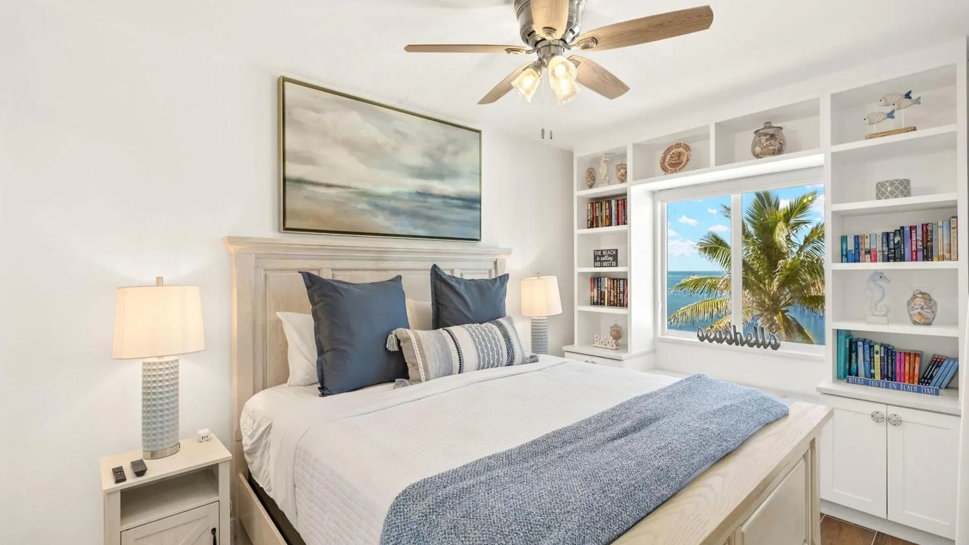Seaside 306 *