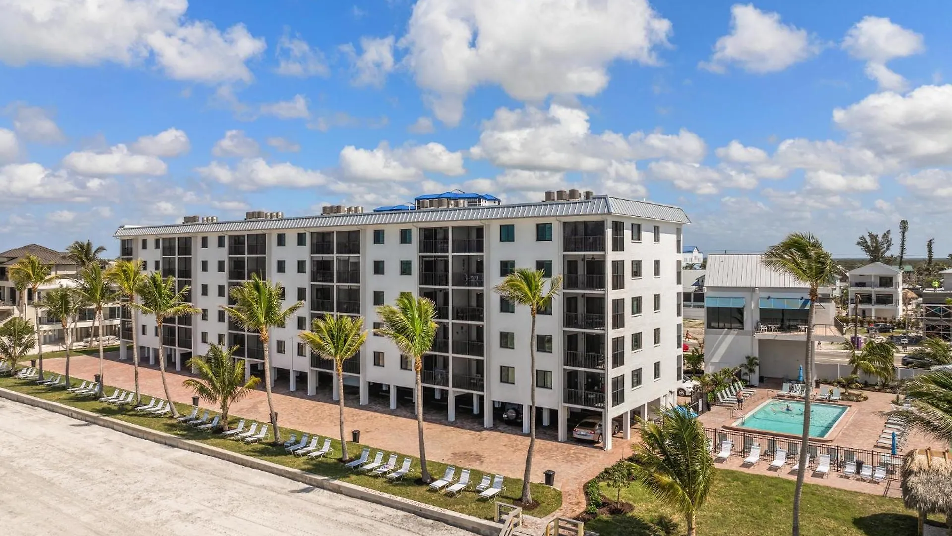 Seaside 306 *
