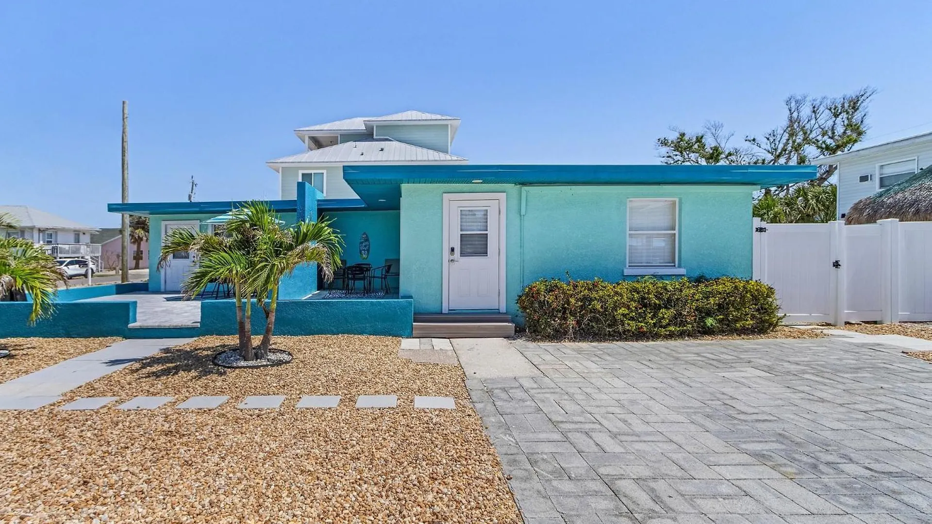 815 Third Street Escape: 2bd Cottage, Close To Restaurants! Fort Myers Beach