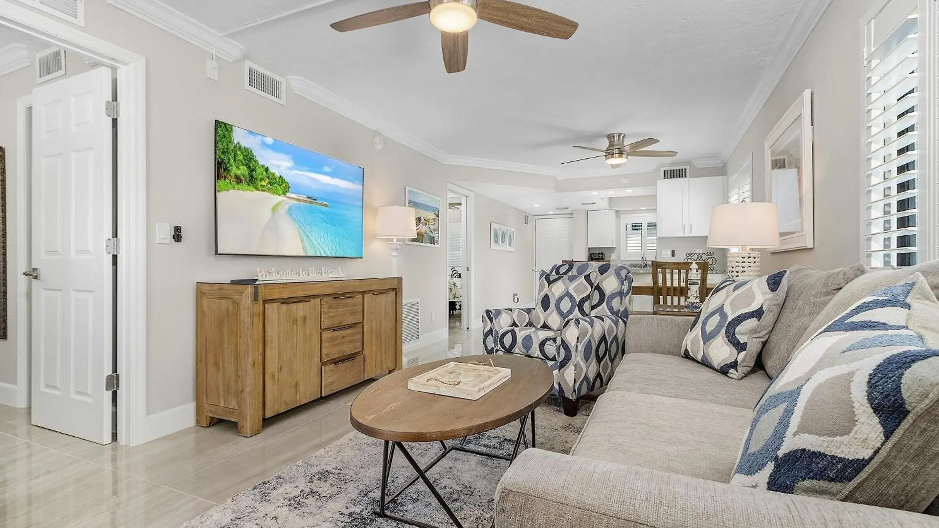 Seaside 101: Beachfront 2br/2ba With Pool, Steps To Ferienhaus
