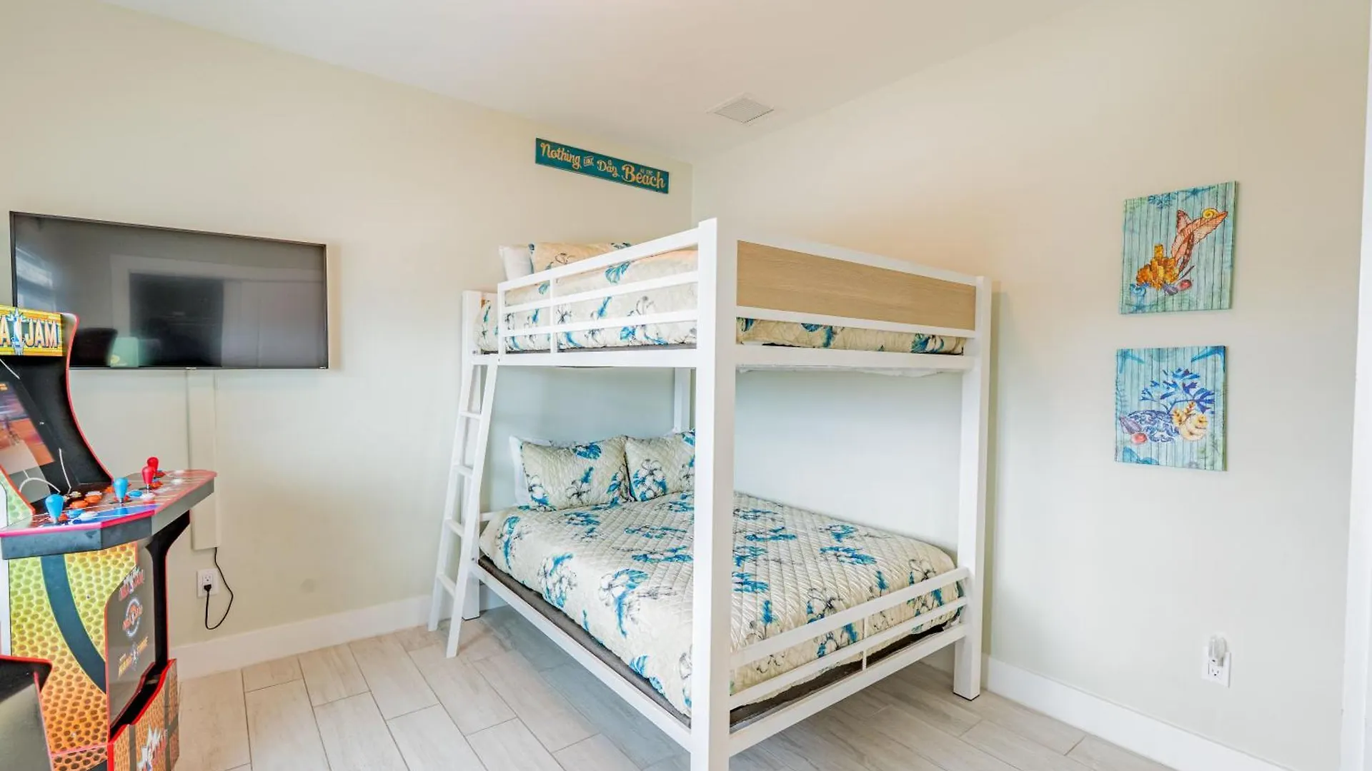 Captains Quarters By Sun Palace Vacations
